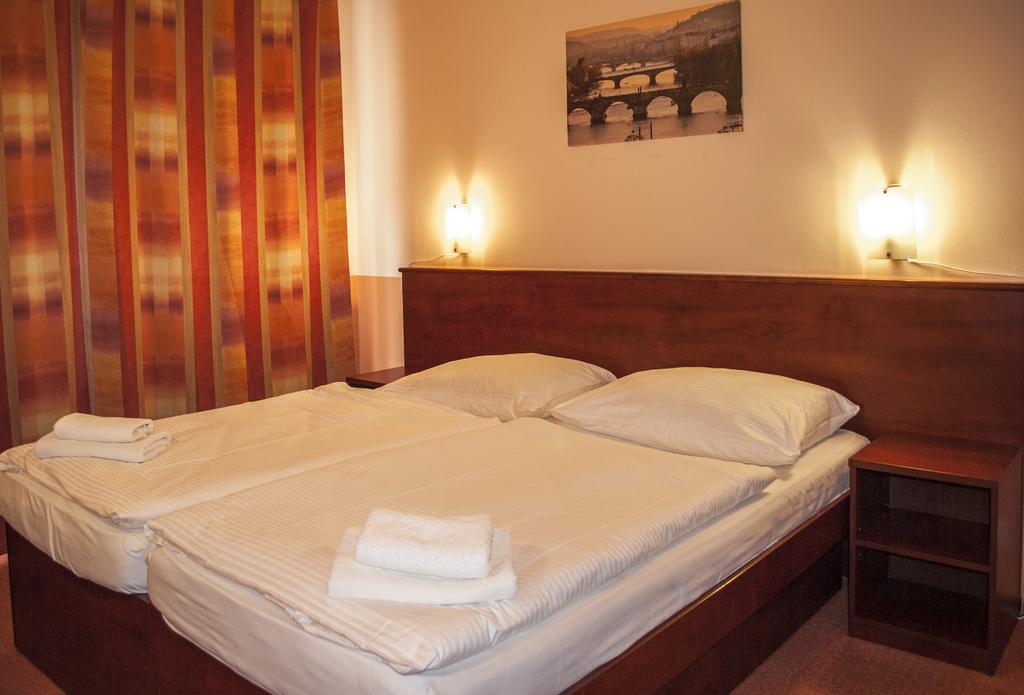 Hotel Inturprag Eksteriør billede